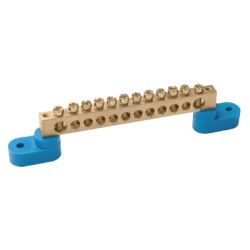 Шина земля на 2 угловых изоляторах 6х  9мм, D4-6мм,   6 отверстий  NAVIGATOR