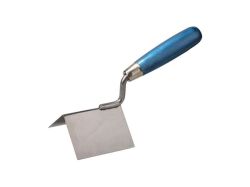 Кельма штукатура с дерев. ручкой 60*60*80мм, для внешн. углов полиров. сталь 888
