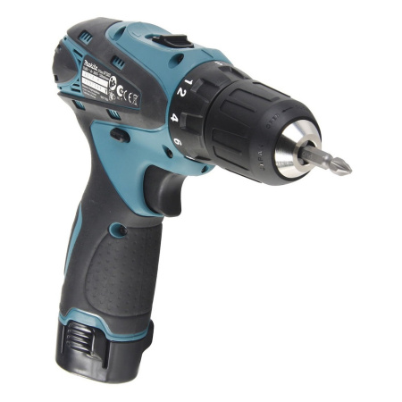 Шуруповерт акк. MAKITA  DF330 DWE Li-ion  (10.8В,2акк,1.3Ач,24Нм,1.0кг)