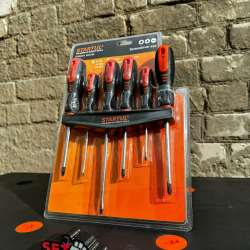 Набор отверток  6 предметов (SL3х100,5,5х150 PZ2х100 PH0х75,1х100,2х125)  STARTUL MASTER